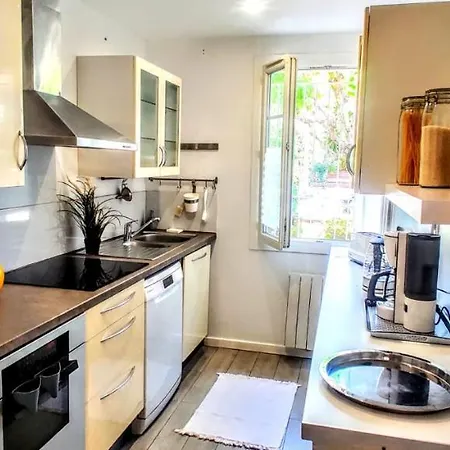 Esprit Vintage Entre Plages Et Mourillon Appartement